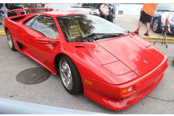 red-lamborghini-car