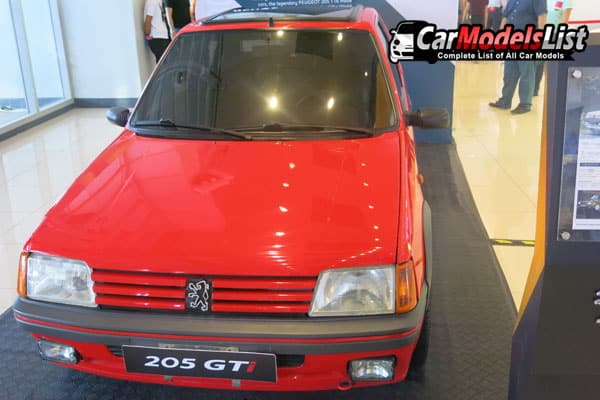 Peugeot 205 GT car model