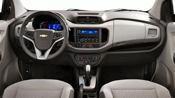 Chevrolet Spin Inside