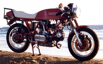 Ducati 860 GT