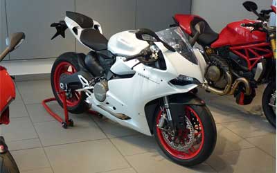 Ducati 899