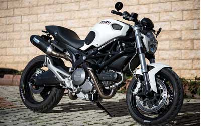 Ducati Monster 696