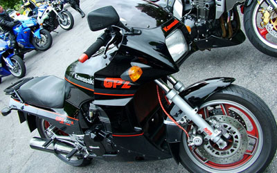 Kawasaki GPZ900R Kawasaki GPZ900R