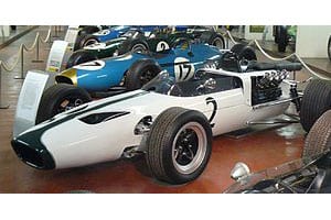 McLaren M2B