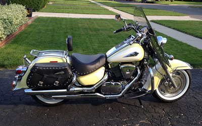Suzuki VL 1500 Intruder LC model Suzuki VL 1500 Intruder LC model
