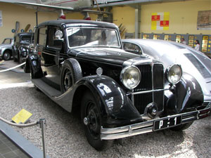 Tatra 80