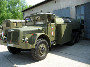 Tatra T111