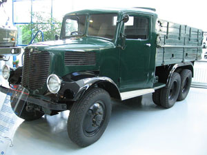 Tatra T93