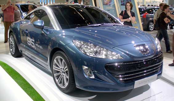 Peugeot RCZ car model