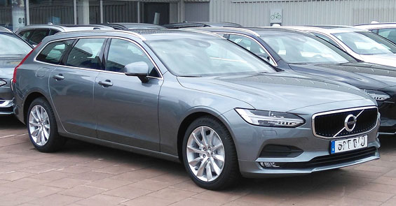 Volvo V90 car model