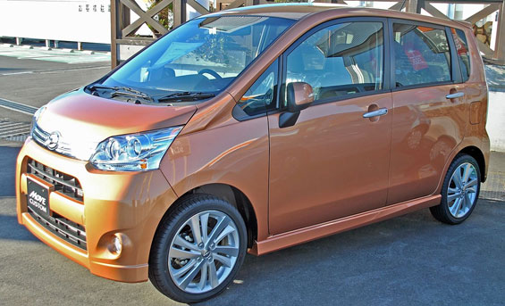 Daihatsu Move Car Model