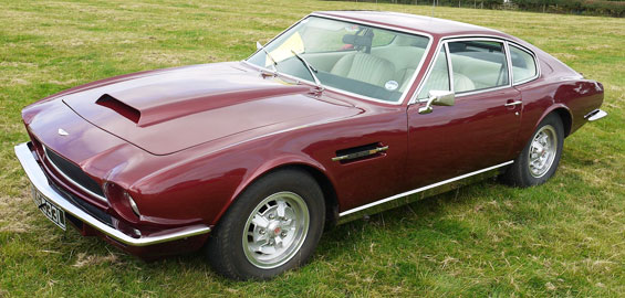 Aston Martin V8 Car model