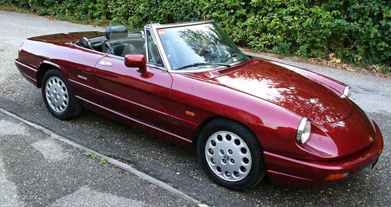 Alfa Romeo Spider car model