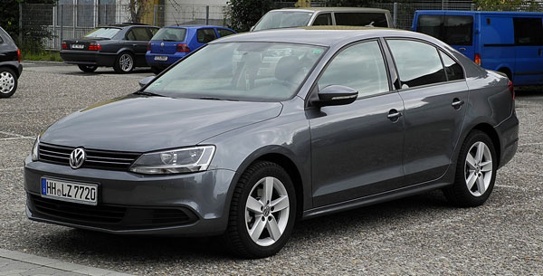 VW Jetta 1.6 TDI Comfortline car model