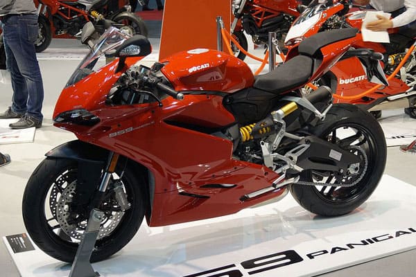 Ducati 959 Panigale motorcycle model