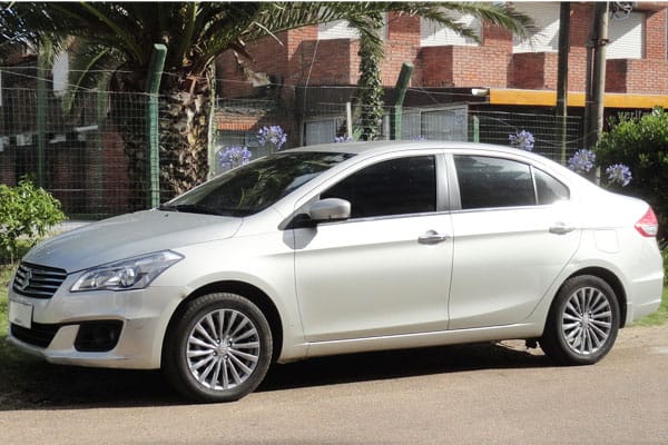 Suzuki Ciaz exterior