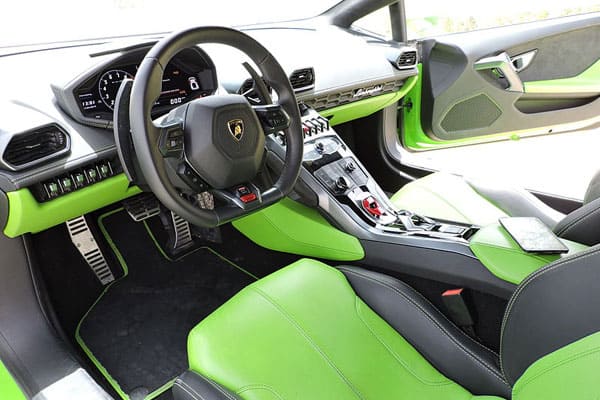 Lamborghini Huracan car model Interior