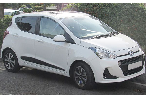 Hyundai i10 car model review