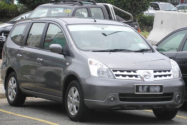 Nissan Grand Livina car model