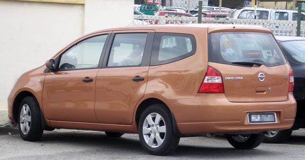 Nissan Grand Livina model