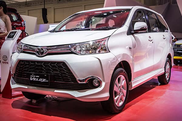 Toyota Avanza Veloz car model review