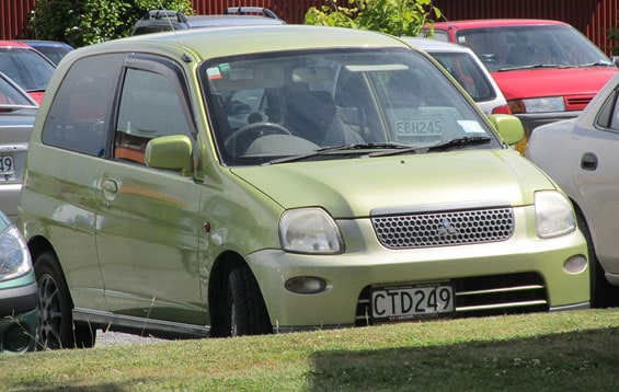 Mitsubishi Pistachio