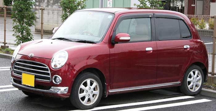 Daihatsu Mira Gino