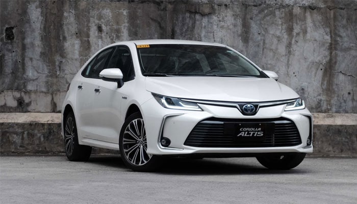Toyota Corolla Altis Car Model Review